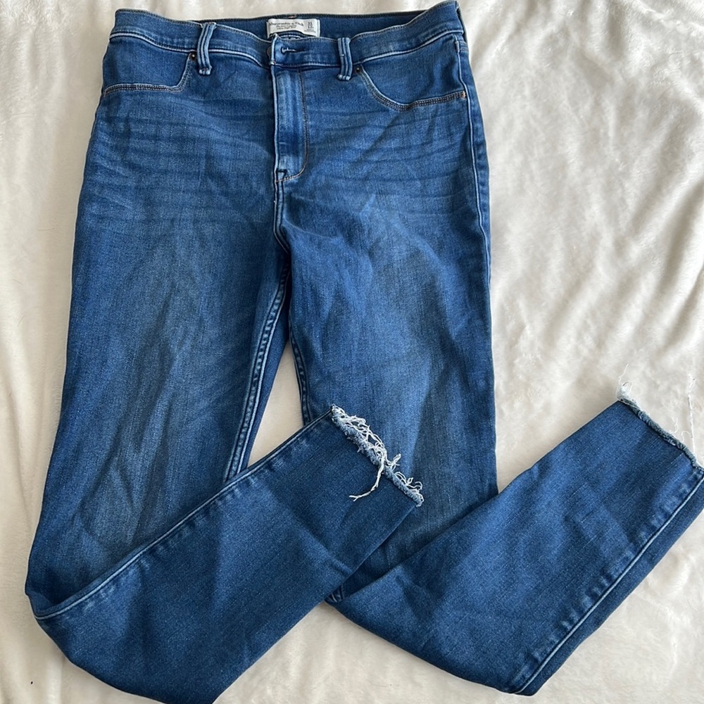 Abercrombie jeans